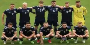 独家评析：英格兰夺冠关键因素与潜在风险-开云体育